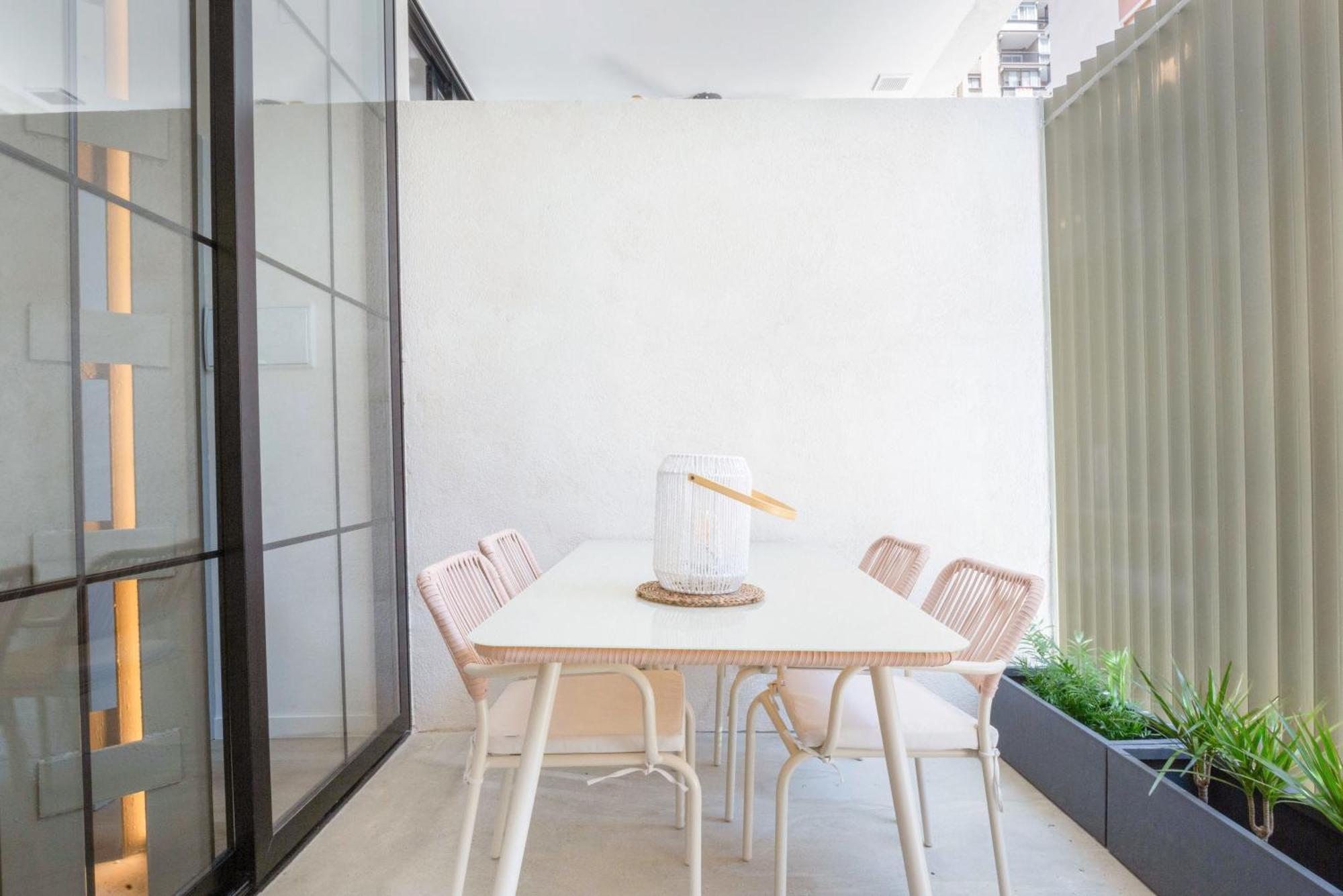 Mestalla Flats By Nomad Host Valencia Exterior photo